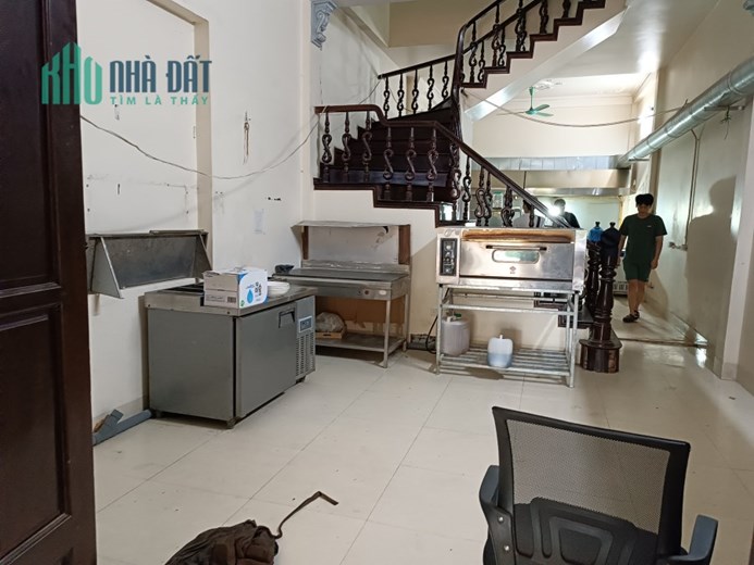 CHO THUÊ NGUYÊN NHÀ MẶT ĐÌNH THÔN, 100M KINH DOANH QUÁN ĂN HÀNG NHẬU CỰC ĐỈNH