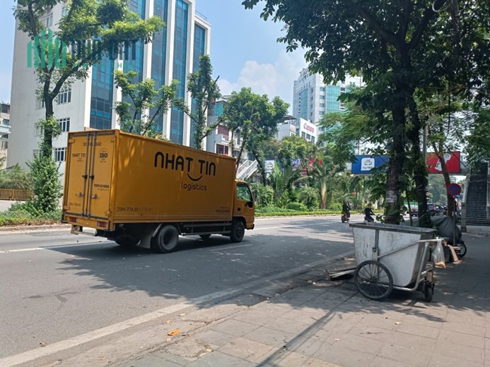 CẦN TÌM NGƯỜI THUÊ NGUYÊN CĂN MBKD MẶT PHỐ GIẢNG VÕ, KINH DOANH CAFE ĐỈNH