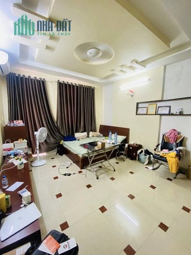 Ô tô ngủ trong nhà. hẻm KD đường Khuông Việt, Phú Trung, Tân Phú, 83m2, 4 tầng.