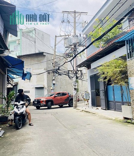 Ô tô ngủ trong nhà. hẻm KD đường Khuông Việt, Phú Trung, Tân Phú, 83m2, 4 tầng.