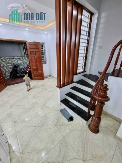 Bán Nhà Ngõ 477 Xuân Đỉnh 30m2 x 5 tầng , 3 phòng ngủ đầy đủ công năng , ngõ rộng ô tô đỗ cửa , nhà