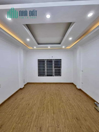 Bán Nhà Ngõ 477 Xuân Đỉnh 30m2 x 5 tầng , 3 phòng ngủ đầy đủ công năng , ngõ rộng ô tô đỗ cửa , nhà