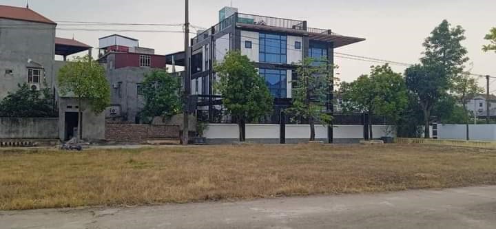 Bán Đất Liên Mạc - Bắc Từ Liêm 280m2, MT8,2m, 2 Mặt Tiền, 1 mặt view Sông Hồng, 1 mặt view Công