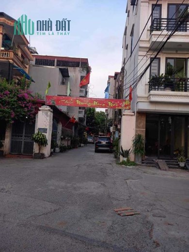 Bán Đất Khu Phân Lô Bờ Tây Sông Nhuệ - Bắc Từ Liêm 82m2 , Mặt Tiền 6,2m , phận lô ô tô tránh , giá