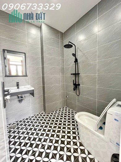 Bán nhà 2 tầng ngang 5,5m sát phú mỹ hưng Q7 chỉ 3.75 tỷ