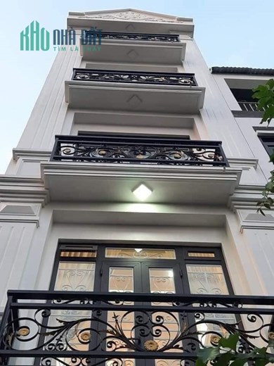 P. Nhân Chính, nhà đẹp ngất ngây, ngõ nông rộng thoáng, sát oto, 35m x 6T, 4.29 tỷ
