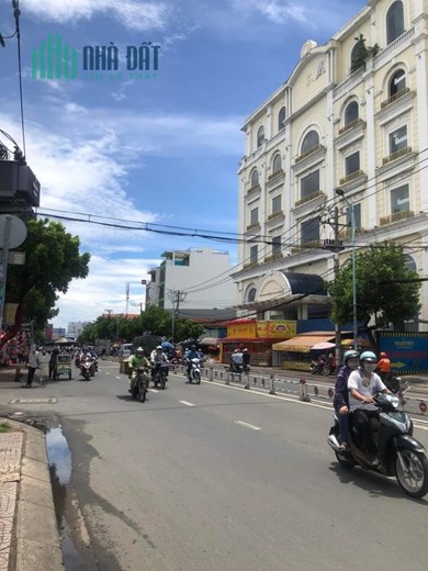 🍎🍎BÁN NHÀ MẶT TIỀN KINH DOANH - LÊ VĂN QUỚI - BÌNH TÂN - 100m2( 5mx20m)  - GIÁ 14 TỶ