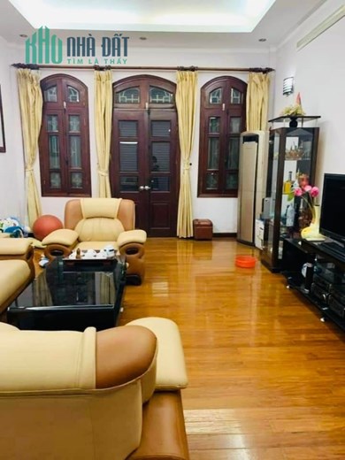BÁN NHÀ MẶT PHỐ HOA BẰNG CẦU GIẤY 50M2 X 5T ĐẸP KINH DOANH SẦM UẤT CHỈ 11,5 TỶ
