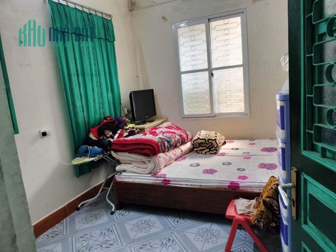 BÁN NHÀ TRẦN KHÁT CHÂN, 32m2x 3T, MT5m, Ô TÔ ĐÕ CỔNG, LÔ GÓC, KINH DOANH, CHỈ NHỈNH 2 TỶ
