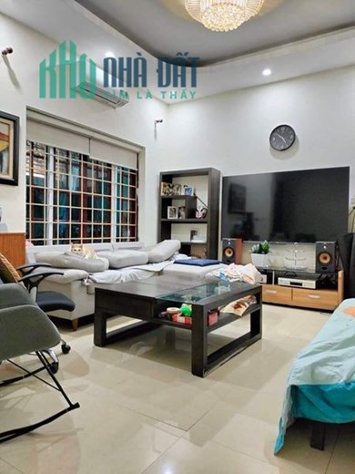 BÁN NHÀ NGUYỄN PHONG SẮC CẦU GIẤY, PHÂN LÔ, ÔTÔ CẢ NGÀY, THOÁNG SÁNG, 65M2 CHỈ NHỈNH 9TỶ