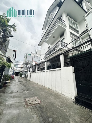 ĐƯỜNG 8M SAU LƯNG CĂN MẶT TIỀN - CHỢ NGUYỄN XÍ - Ô TÔ NGỦ TRONG NHÀ - 58M2 A4 NỞ HẬU - 7.2 TỶ
