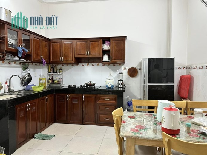 Bán nhà Đường số 9 P.16 quận GÒ VẤP, 4 tầng, đường Xe Tăng, giá giảm còn 7 tỷ