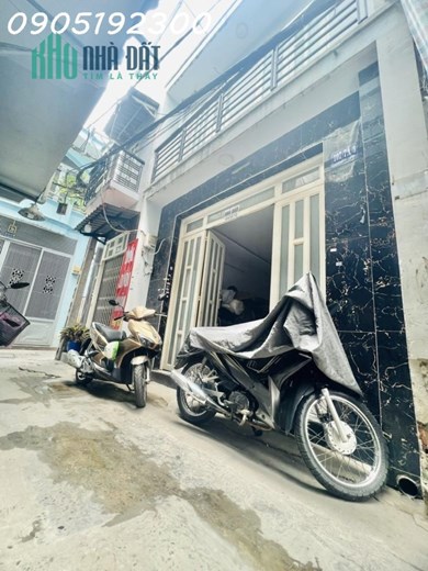 TÂN BÌNH, HẺM LỚN, NHÀ  DIỆN TÍCH 28M2, 2 PN, 2 WC,  GIÁ  3,2 TỶ CÓ TL