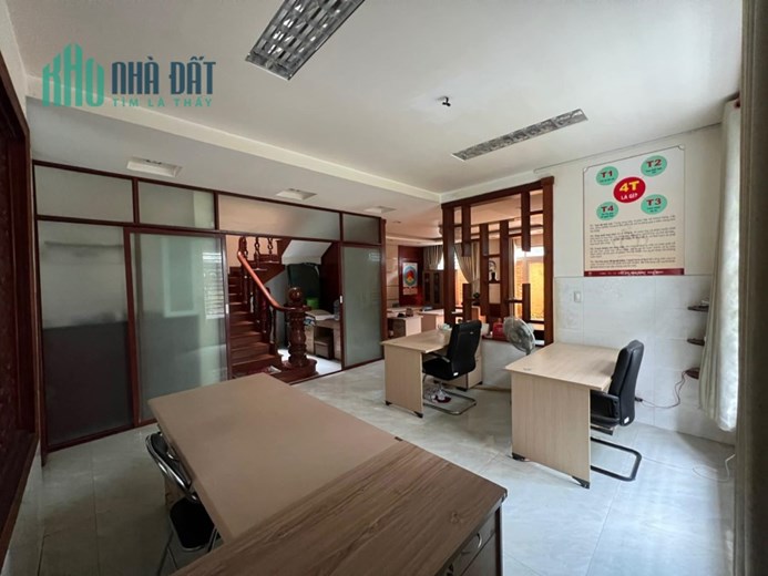 KHU BIỆT THỰ PHẠM NGỌC THẢO, T Y THẠNH. 10 X 19M, 2 TẦNG ,NHỈNH 20 TỶ
