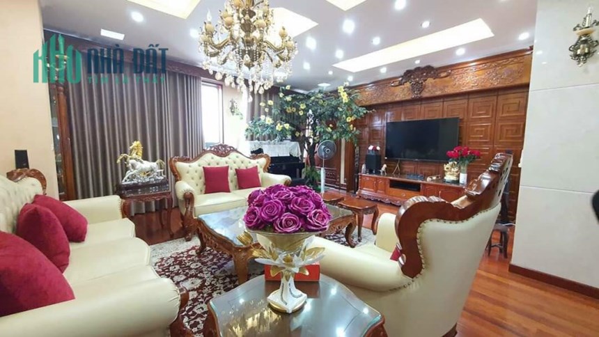 Bán nhà mặt phố Ngô Gia Tự, Long Biên, DT420 m2, Mặt tiền 11m, 3 tầng, cho thuê 50 triệu/tháng.