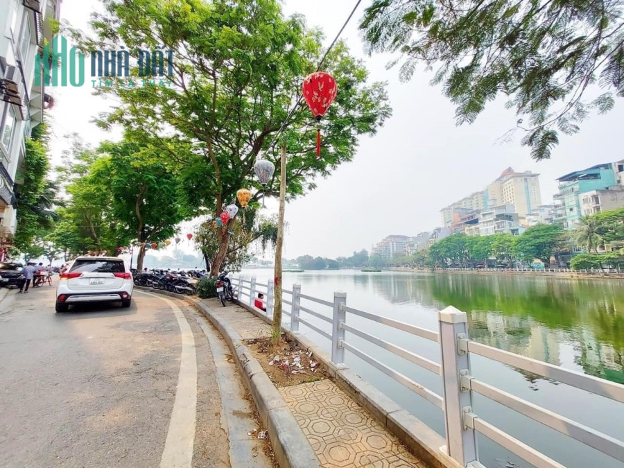 PHỐ ĐI BỘ VEN HỒ TRÚC BẠCH – Nhà phố Nguyễn Khắc Hiếu 28m chỉ  3.3 tỷ - NGÕ NÔNG SÂN RỘNG