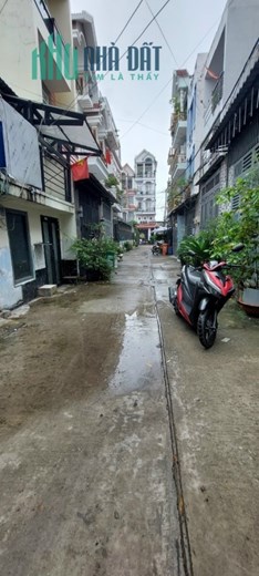 BÁN NHÀ Hẻm 8m, 8x14m, 704 HƯƠNG LỘ 2, NHÀ CŨ TIỆN XÂY MỚI, XỔ A4.