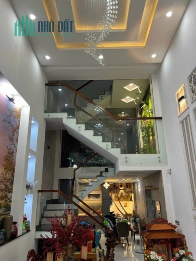 NHÀ 5 TẦNG MỚI ĐẸP, HXH Hương Lộ 2, XE HƠI NGỦ TRONG NHÀ, SỔ A4.

NGÀY 7/8 : CHỦ GIẢM 30TR.