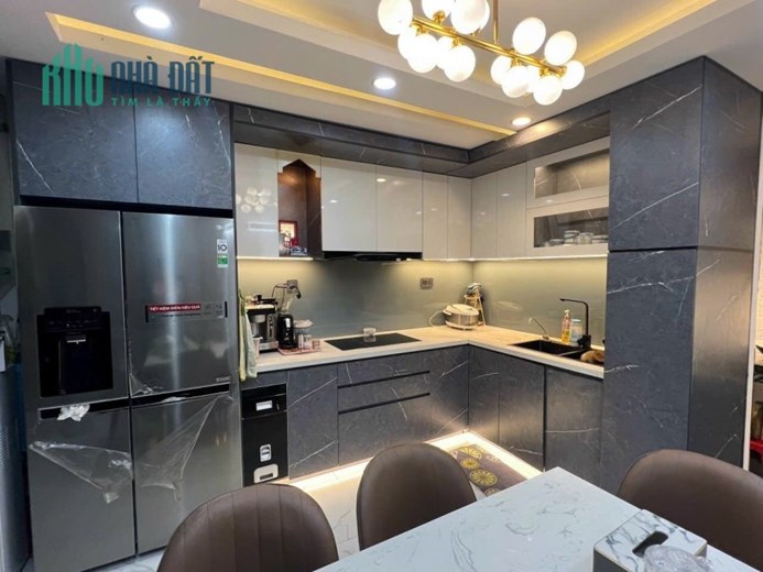 NHÀ 5 TẦNG MỚI ĐẸP, HXH Hương Lộ 2, XE HƠI NGỦ TRONG NHÀ, SỔ A4.

NGÀY 7/8 : CHỦ GIẢM 30TR.