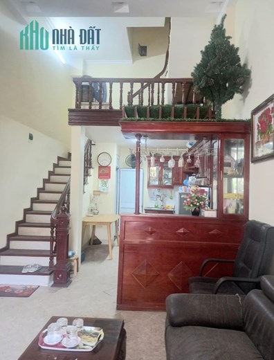 Bán nhà riêng Yên Phúc, Văn Quán Hà Đông. 40m2, mt 4m, 3.5 tầng giá chỉ 4.13 tỷ, cực gần ô tô.