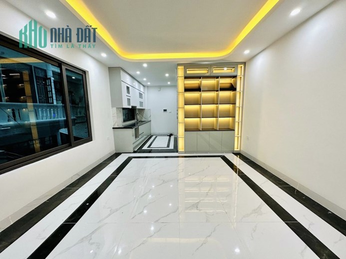 NGHI TÀM - GARA Ô TÔ, THANG MÁY, KINH DOANH TỐT 7.5 TỶ