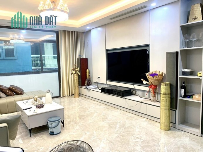**CHO THUÊ CĂN HỘ DỊCH VỤ FULL NỘI THẤT - PHƯỜNG 24 - QUẬN BÌNH THẠNH - TP. HCM**