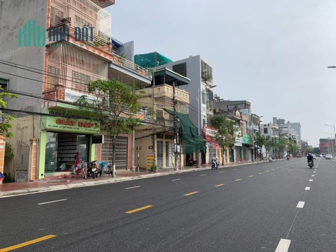 Chính Chủ Cho Thuê Nhà Mặt Phố Lê Đại Hành