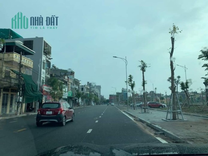 Chính Chủ Cho Thuê Nhà Mặt Phố Lê Đại Hành