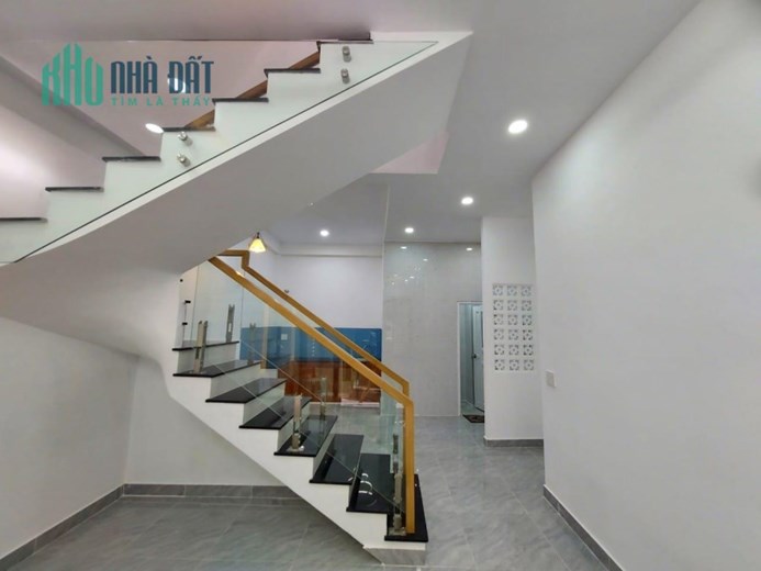Bán nhà Chính Chủ Ngô Tất Tố - Quận Bình Thạnh ,HXH , 40m2 , Chỉ 4Tỷ Xíu.