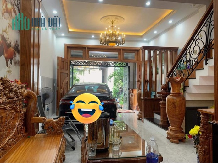 BÁN NHÀ 4 TẦNG - TẶNG FULL NỘI THẤT 2 TỶ - VỊ TRÍ TRUNG TÂM - KDC ĐỒNG BỘ.