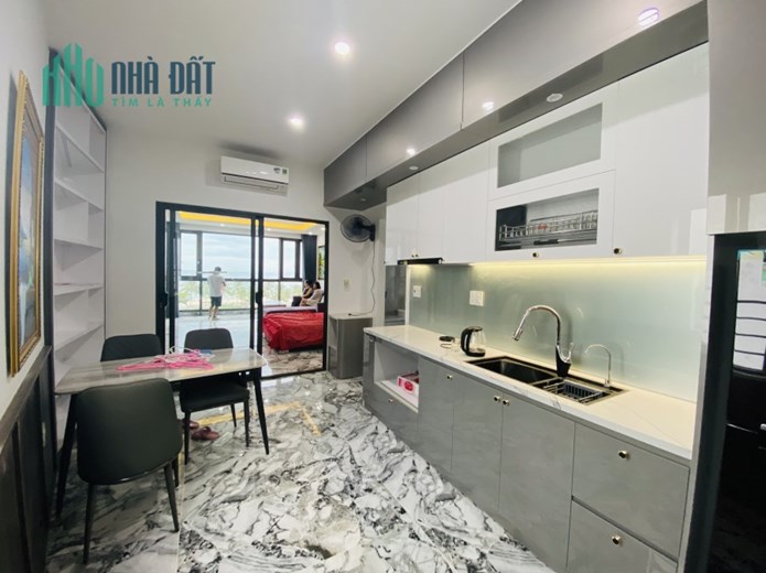 Siêu phẩm. Cho thuê Căn hộ mặt biển Võ Nguyên Giáp Đà Nẵng. Full nội thất. 65m2. Giá thuê hạt dẻ