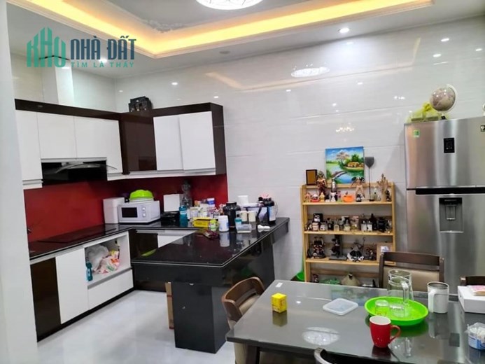 Nhà 3 tầng 60m2 thiết kế đẹp, nội thất xin tại TĐC Xi Măng, Sở Dầu