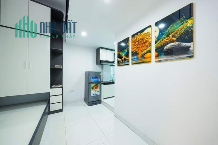 Bán Căn CCMN Phùng Quang 155/120m2 x 7 tầng thang máy, 30 phòng khép kín full nội thất, giá cho các
