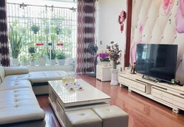 MẶT TIỀN 4M, NHÀ MỚI, CHỈ CÓ THỂ LÀ VƯƠNG THỪA VŨ