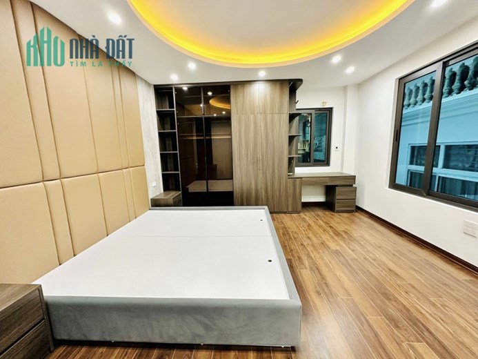 ÂU CƠ - GARA Ô TÔ TRÁNH, THANG MÁY NHẬP, KINH DOANH ĐỈNH 7.4 TỶ