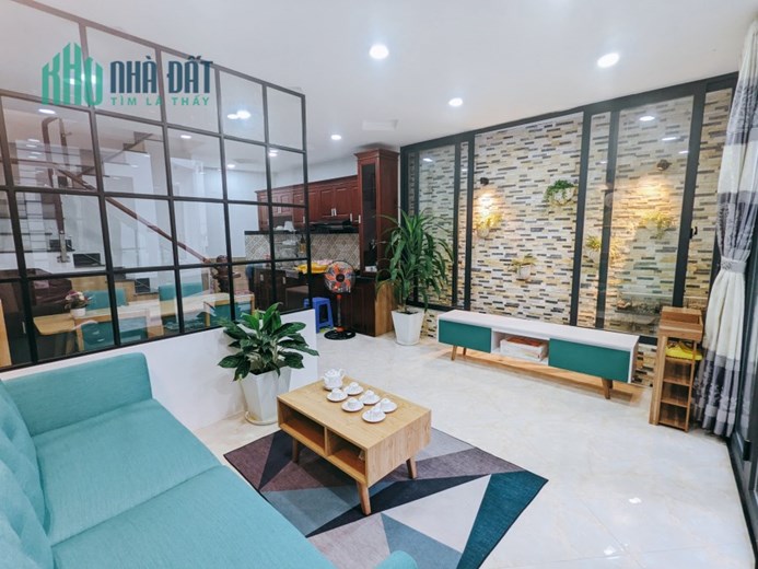 737,CHO THUÊ NHÀ FULL NỘI THẤT 3PN 4WC NGUYỄN VĂN KHỐI P9 GIÁ 12 TRIỆU