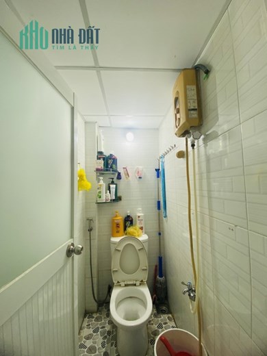 Bán nhà Bà Hom phường 13 Quận 6 , hẻm xe tải ,diện tích 90 m2 ,giá chỉ 5 ,6 tỷ.