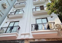 Chính chủ bán chung cư mini 7 tầng có 11 phòng đang cho thuê số 88 ngách 215/17/27, ngõ 215/17