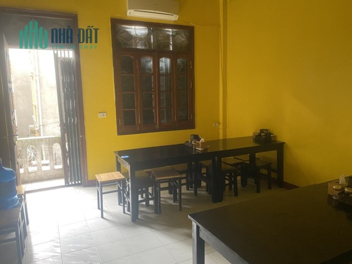 Chính chủ cần sang nhượng cửa hàng ăn uống tại Thanh  Xuân - Hà Nội. số 45. Ngõ 21. Đường Lê Văn