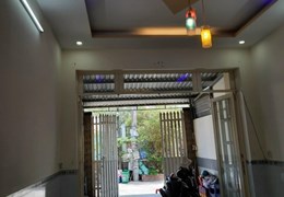 Nhà 2 Tầng Hẻm Xe Tải - Ngay Chợ Đầu Mối Hóc Môn Giá Cực Rẻ.
