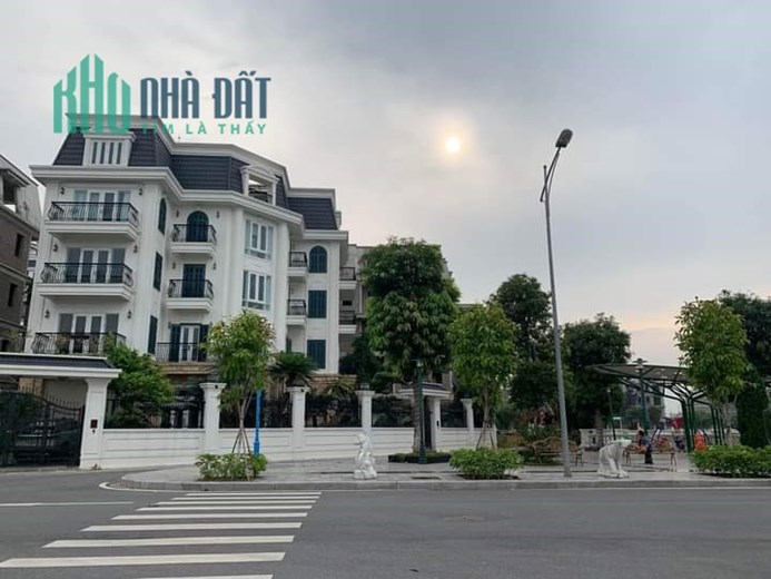 Bán Căn Biệt Thự Sân Vườn KĐT LIDECO - Hoài Đức 223m2 x 5 tầng, căn góc 3 mặt thoáng vĩnh viễn, giá