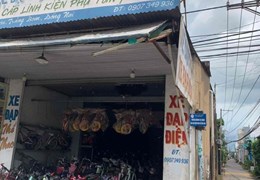 CHÍNH CHỦ CẦN BÁN NHÀ 2 MẶT TIỀN QL1 VỊ TRÍ TRUNG TÂM.