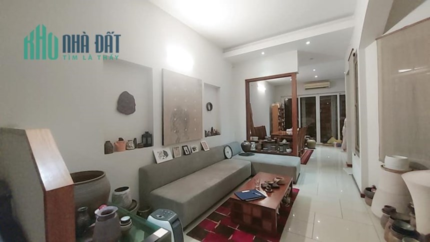 BÁN BIỆT THỰ SÂN VƯỜN PHỐ BỒ ĐỀ ( LONG BIÊN) 122M2 _ ĐẲNG CẤP_ SANG TRỌNG