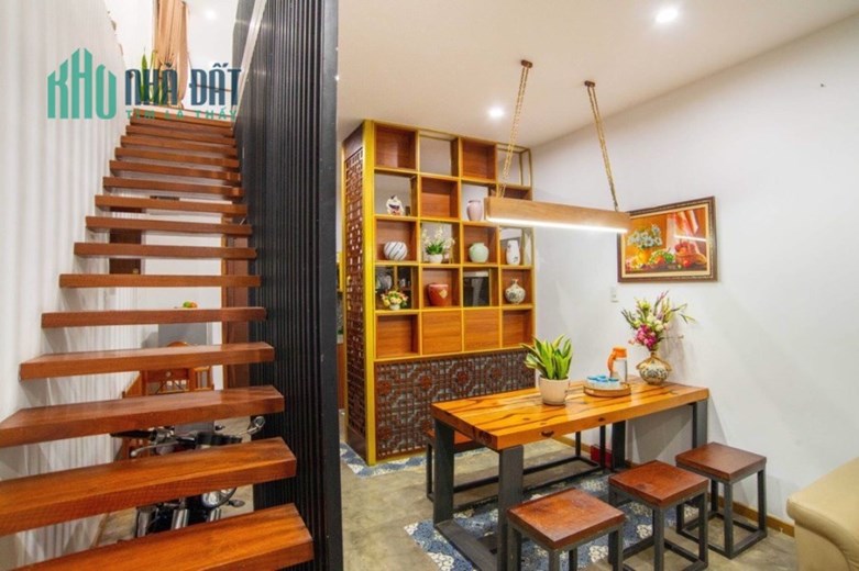 Homestay Hoàng Diệu - Lựa Chọn Hoàn Hảo Cho Các Nhà Đầu Tư
Tổng Diện Tích Gần 80m2 - Dòng Tiền