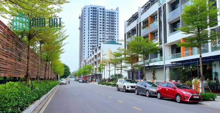 CHÍNH CHỦ CẦN BÁN GẤP CĂN SHOPHOUSE BÌNH MINH GARDEN 6 TẦNG _ HOÀN THIỆN_ TẶNG FULL NỘI THẤT_ GIÁ