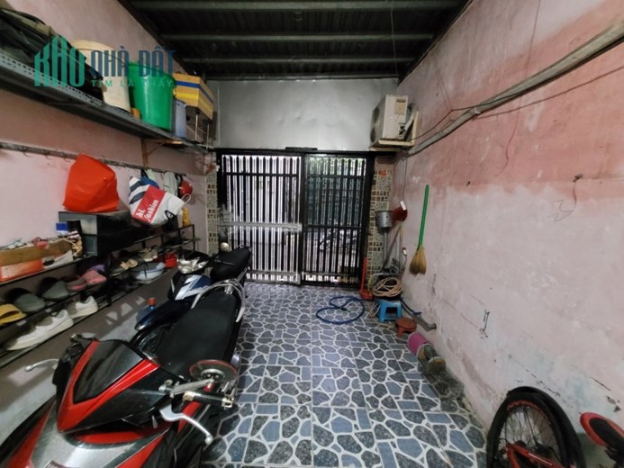 CẦN BÁN CĂN NHÀ HẺM XE TẢI TO ĐÙNG CHỈ 3 TỶ 850 TRIỆU CÓ NGAY