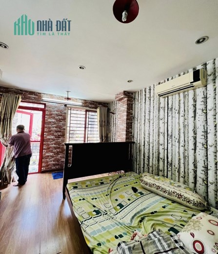 Bán nhà HXH Trường Sơn, P2, Tân Bình, 60m2, 3 tầng, giá tốt.