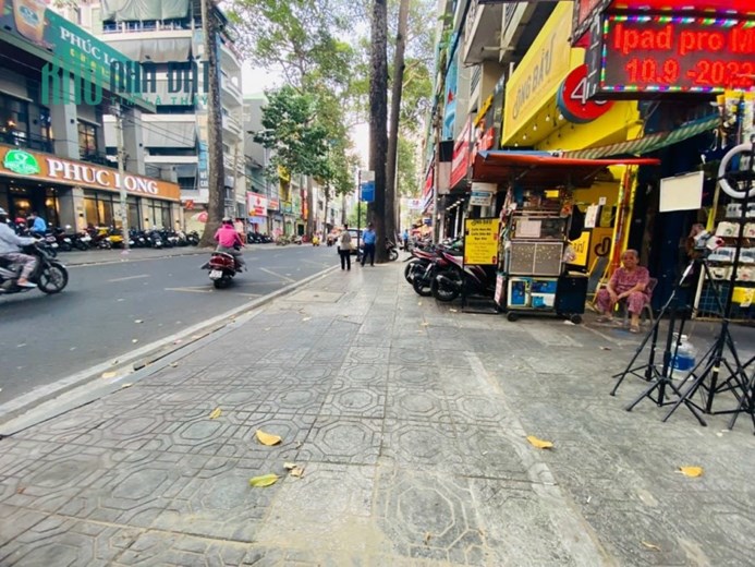 (GIÁ ĐẦU TƯ) MP LÊ QUÝ ĐÔN - HAI BÀ TRƯNG 140m mặt tiền 10m sổ vuông đẹp A4.