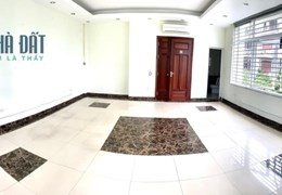 Cho thuê sàn văn phòng tầng 2 tại phố lớn Vũ Phạm Hàm –  Cầu Giấy - Hà Nội