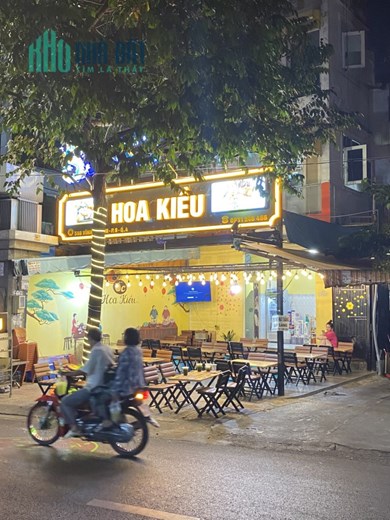 Cần sang toàn bộ trang thiết bị và hợp đồng quán nhậu Khu vực phố ẫm thực Vĩnh Khánh , Quận 4 HCM